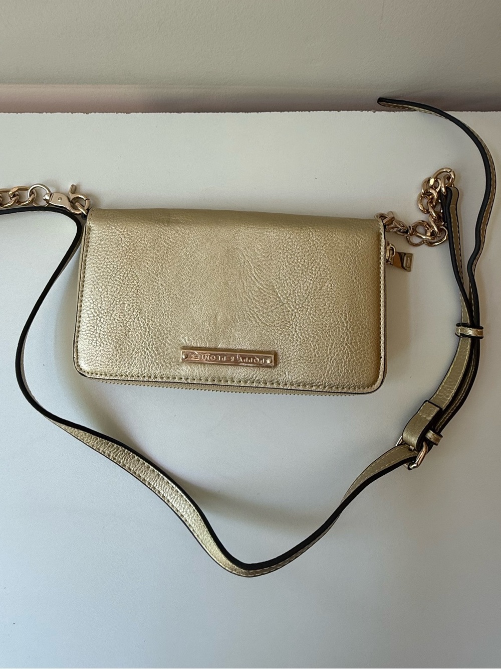 Poppy & Peonies Metallic Gold Crossbody Wallet